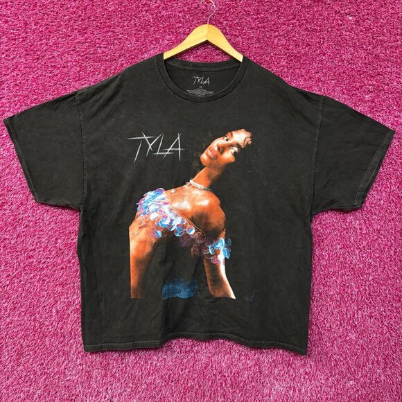 Tyla Self-Titled Album Cover Graphic Design Vintage Style T-Shirt 2XL - Picture 1 of 4